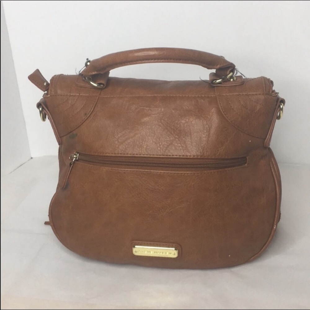 Steve madden , Minnetonka also sold separately - Picture 6 of 6